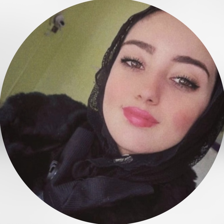 استاد با آموزش‌های شما برای من کمتر از 3 ماه زمان برد تا کارم به این لول رسید هیچ وقت فکر نمیکردم بتونم خیلی راحت طراحی داخلیو حرفه‌ای یاد بگیرم نمونه کارمو واسه چند تا شرکت فرستادم دو تاشون قراره برم برای مصاحبه